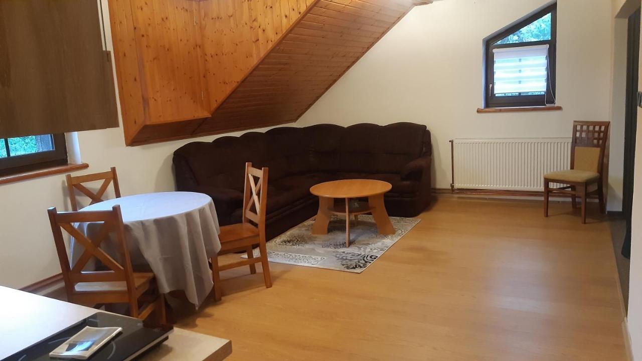 Budha Apartma Jirikov  外观 照片